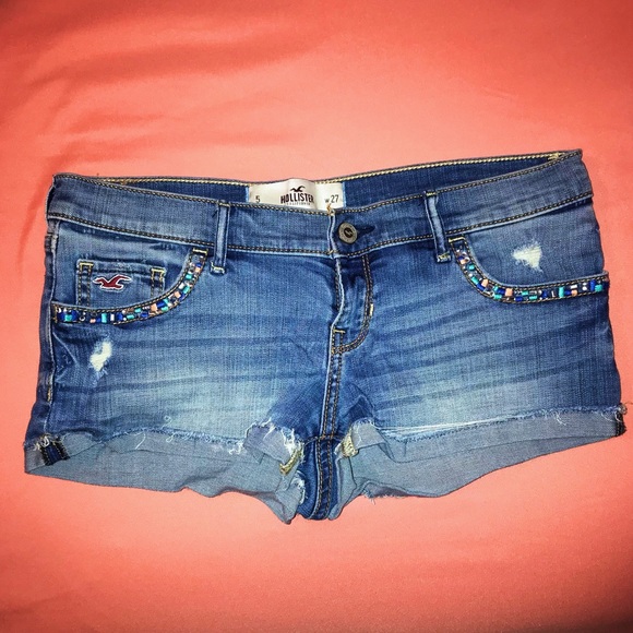 Hollister Jean Shorts with Embroidered Pockets - Picture 1 of 4